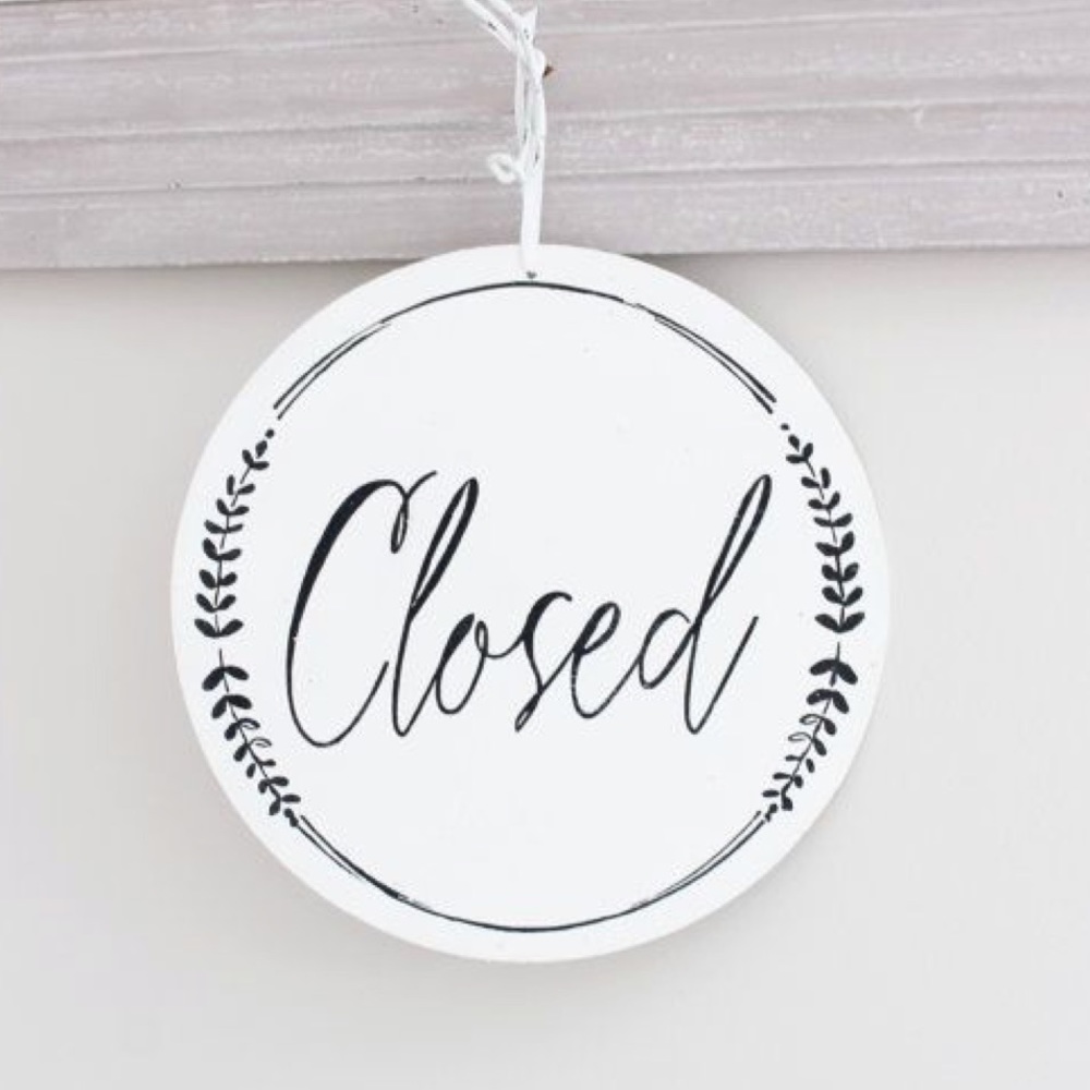 CLOSING CLOSET (IGNORE)